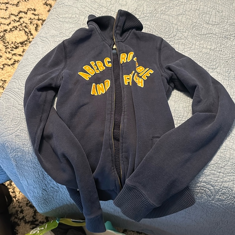 Zip up Abercrombie and fitch sweatshirt